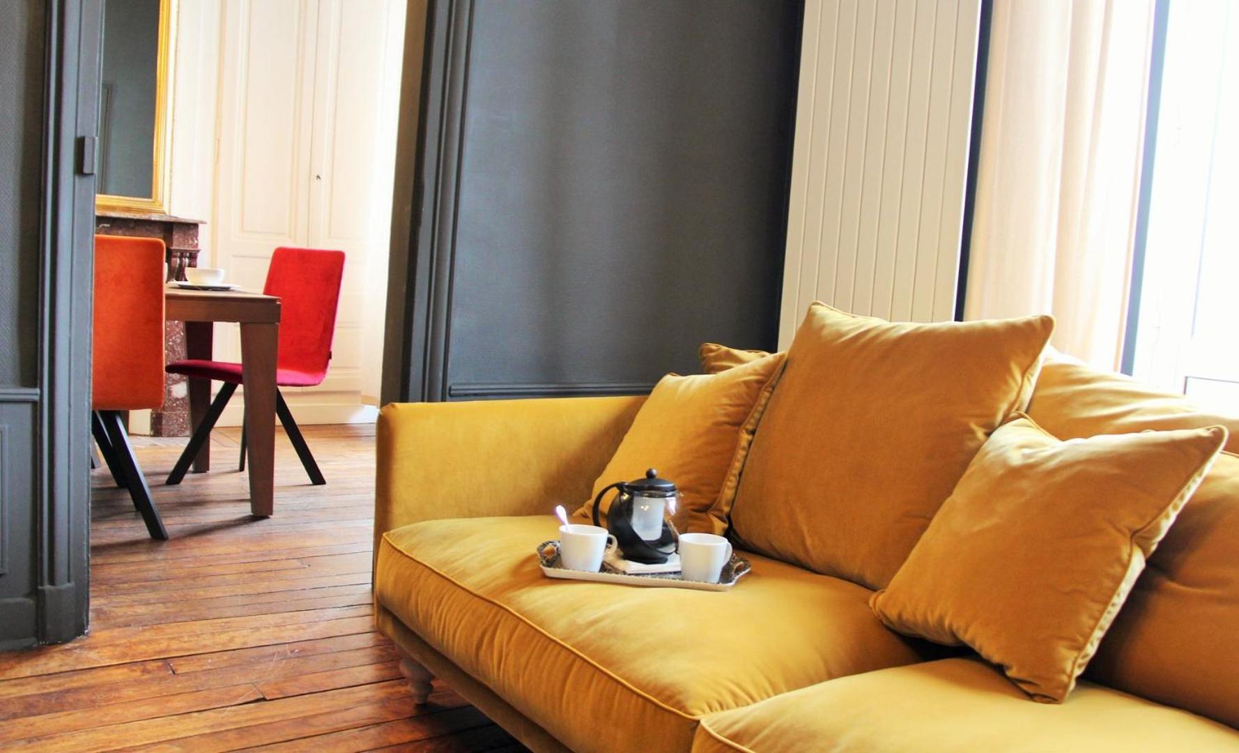 Henri IV - Parking Included - Self Check-In Apartment Chartres Exterior photo